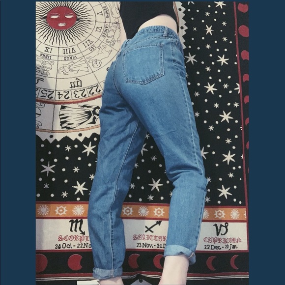 Forever 21 mom jeans - Picture 2 of 3